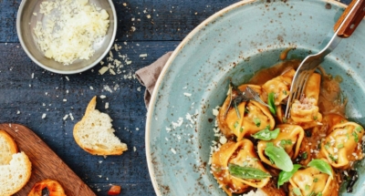 Ravioli sa crvenim pestom i parmezanom - Galbani